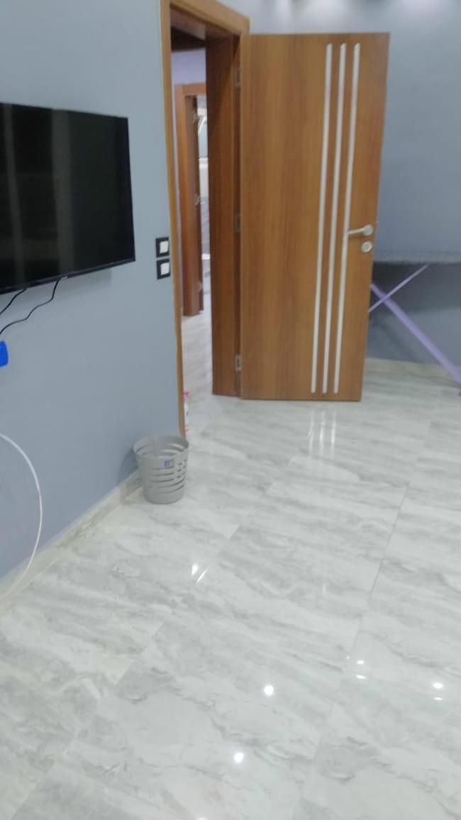Fully Furnished In Front Of Stars Apartment