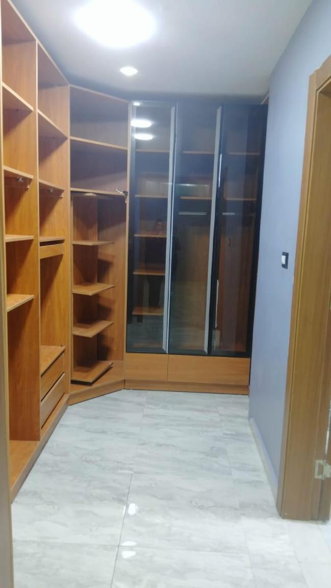 Apartment Fully Furnished In Front Of Stars *