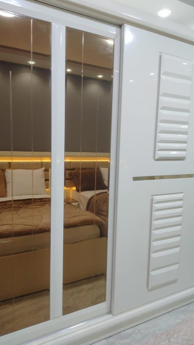 Fully Furnished In Front Of Stars Cairo