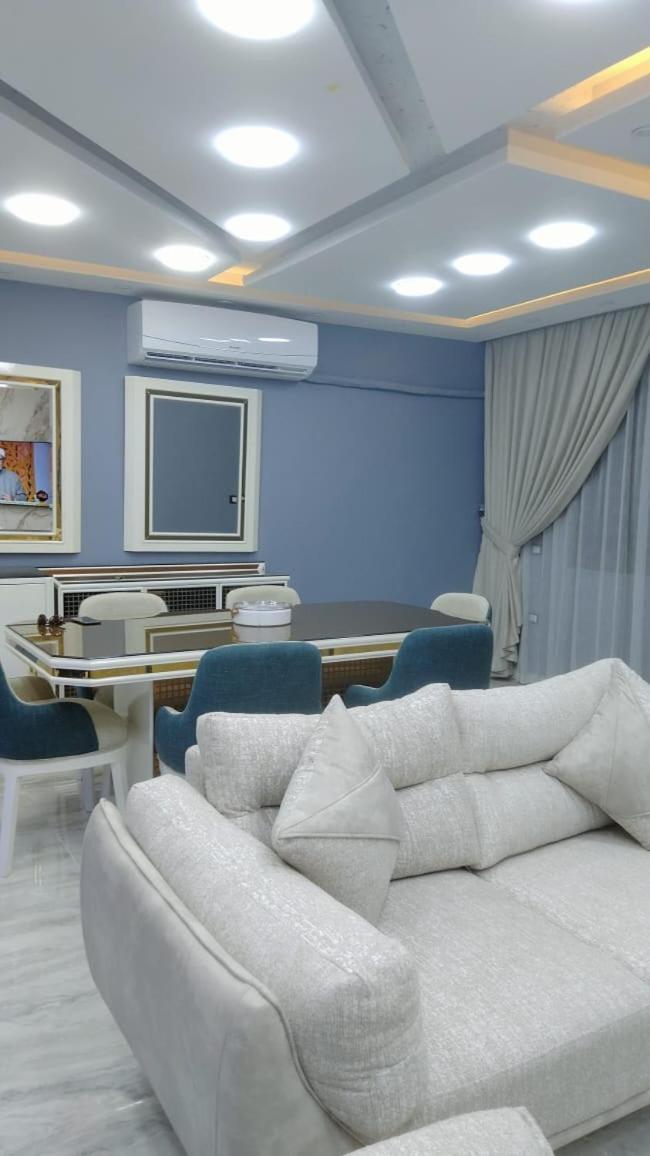 Apartment Fully Furnished In Front Of Stars *