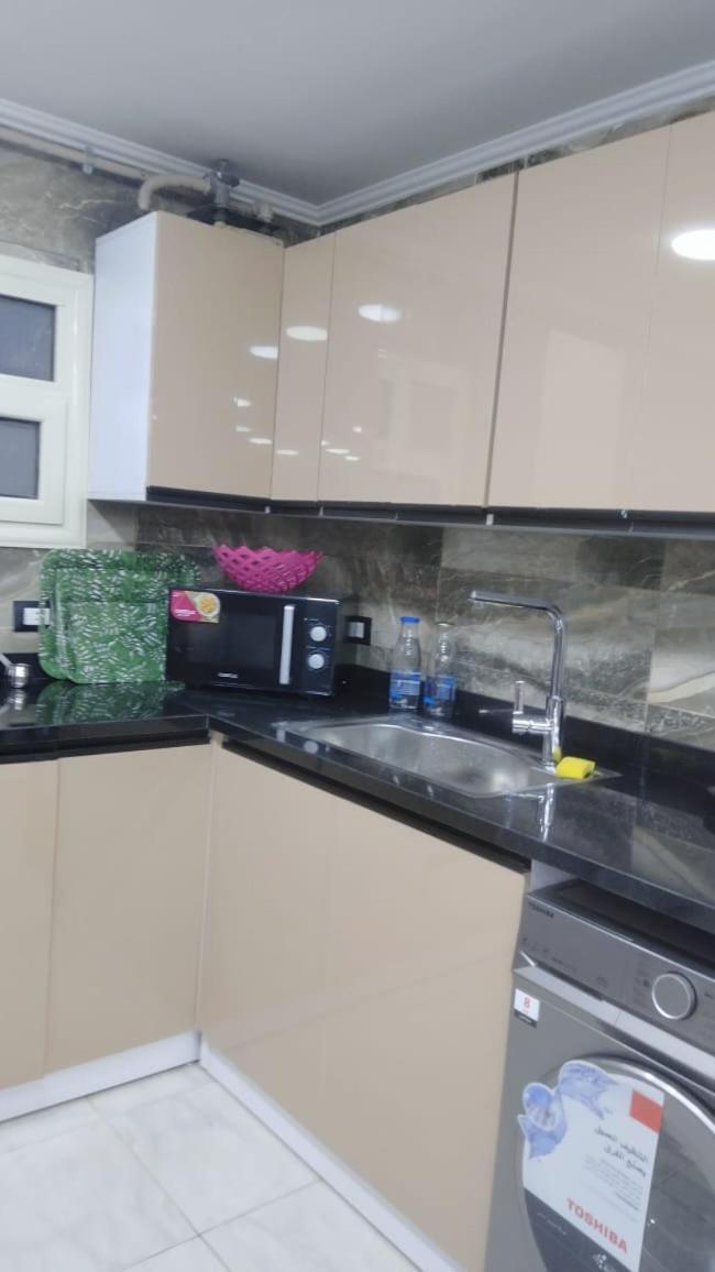 Fully Furnished In Front Of Stars *